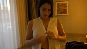 Pumping Valentina Nappi with your baby gravy